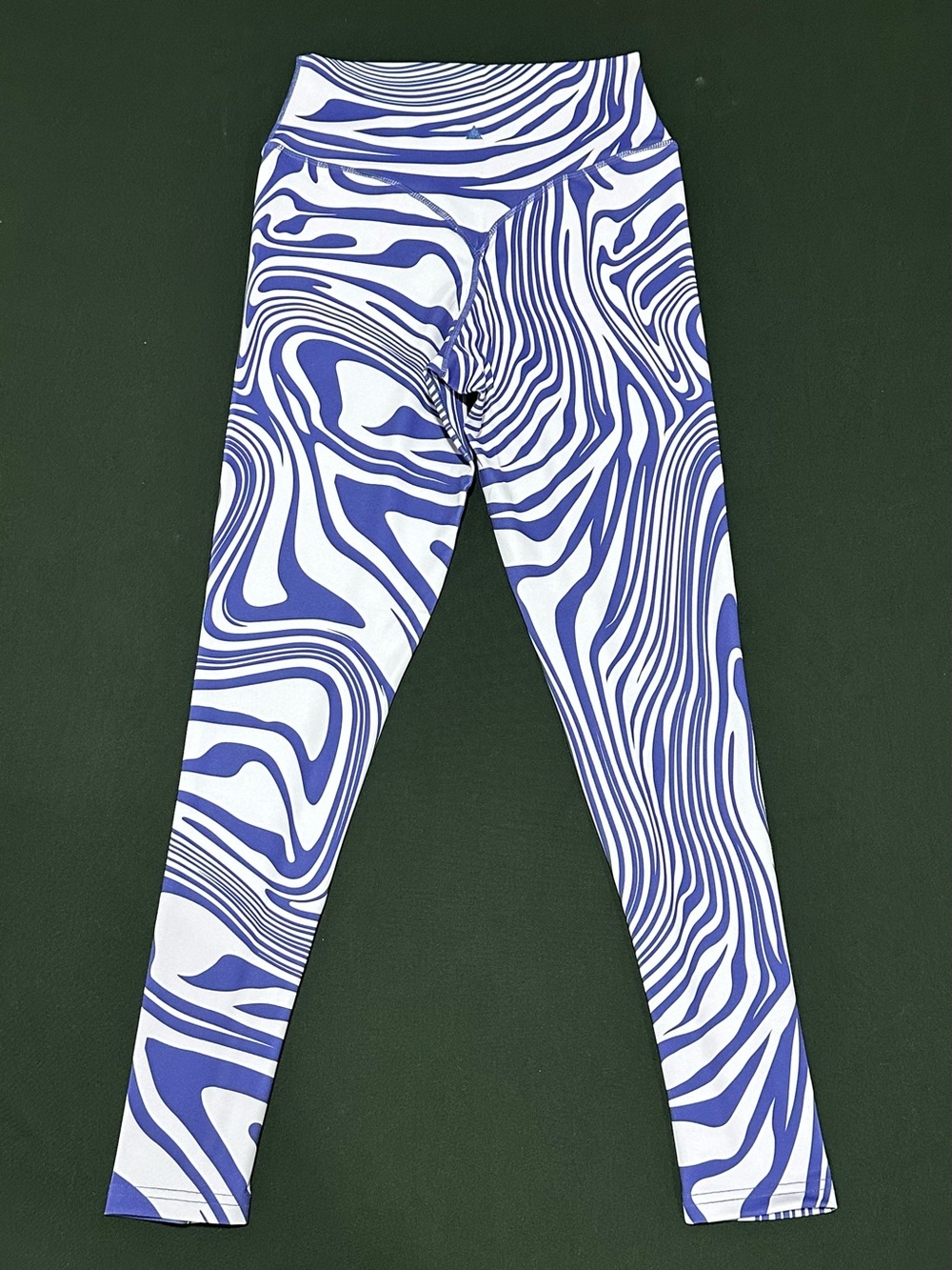 Vitality x Cosmopolitan Lilac Purple Swirl Leggings Medium Activewear
